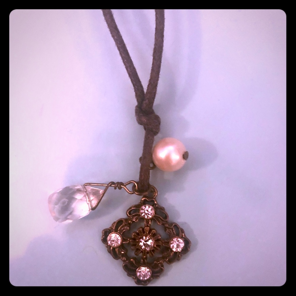 American Eagle beaded sparkle9 1/2 “cord necklace